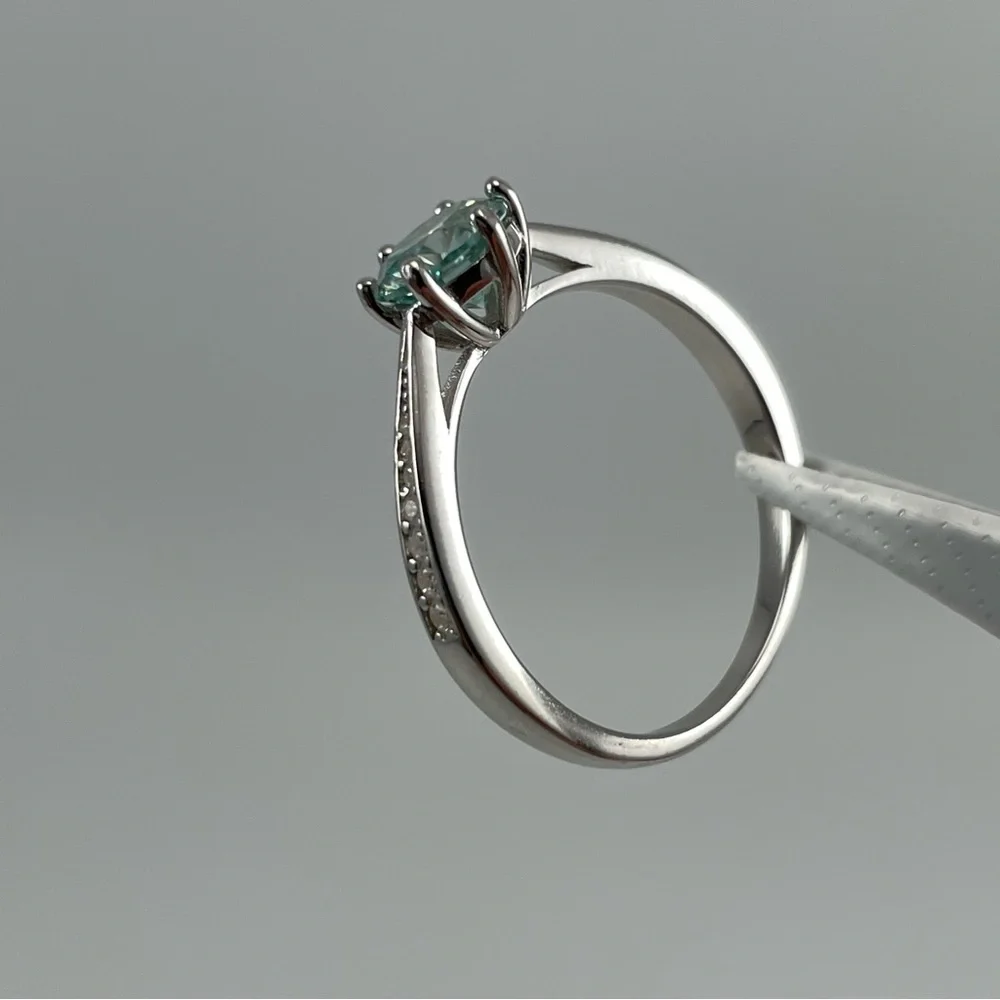 925 Sterling Silver 1ct light